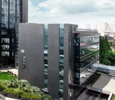 新乡市相魁中专2025年热门专业设置与就业方向解读